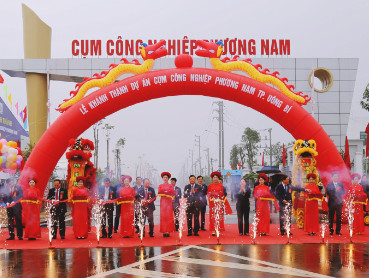 dai-ly-ban-dau-nhot-castrol-bp-tai-cum-cn-phuong-nam-quang-ninh