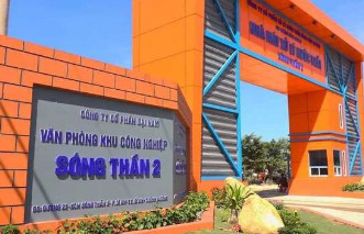 nha-phan-phoi-dau-mo-petroyag-tai-kcn-song-than-2-binh-duong