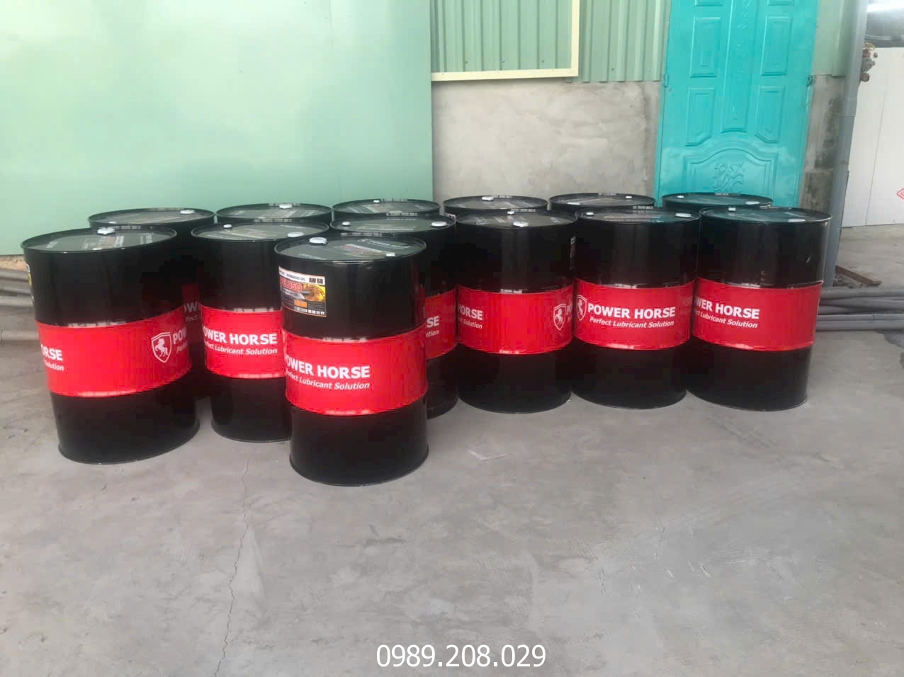 dau-thuy-luc-peluso-hydraulic-aw-32-gia-tot